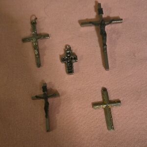 Bunle Of 5  VTG  Crosss